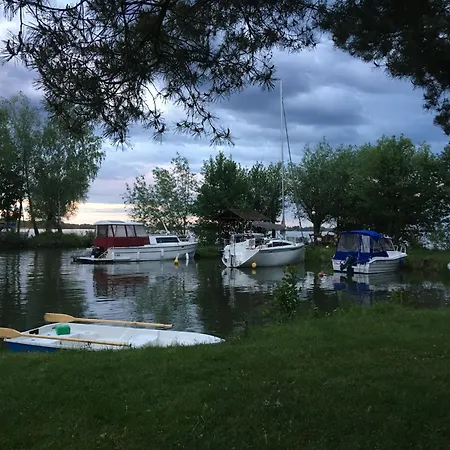 Z Lazienka Przy Porcie Genaker W Gizycku